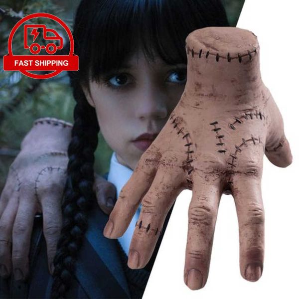 Articles de nouveauté Thing Hand Toy Horror Wednesday From Addams Family PVC Figurine Home Decor Desktop Craft Holiday Halloween Party Costume Prop G230520