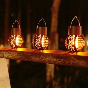 Nieuwheid verlichting LED Outdoor Solar Light Garden Licht Hangende kroonluchter Lamp Hollow Garden Decoratie Flame Lamp Zonne Lantaarn Ornament P230403