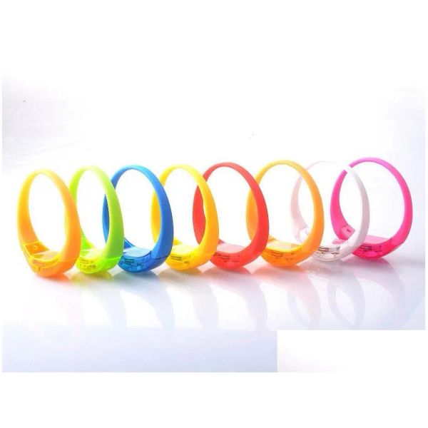 Iluminación novedosa música activada control de sonido LED Pulsera intermitente Light Up Bangle Wutband Club Party Bar Cheer Luminous Hand Ri lll