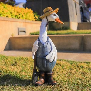 Nouveauté Résine Duck Garden Statue Sculpture Figures Figurine Modèle Ornement Villa Courtyard Pond décor Art Artists 240419