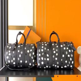 Maintenant sac de créateur sacs à main de luxe édition sac de sport classique tout noir bagages de voyage en cuir de vachette pour hommes sacs de créateurs en cuir véritable femmes bandoulière totes épaule