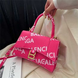Номер 5821, новая весенняя сумка, городская элегантная маленькая квадратная популярная модная свежая милая повседневная женская сумка