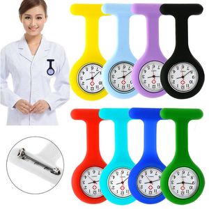 Montre de poche pour infirmière, horloges à Clip en Silicone, broche, porte-clés, manteau à la mode, montres à Quartz pour médecin