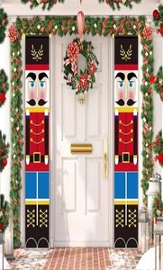 Noisette soldat du soldat de Noël décor pour la maison des vacances à la maison joyeuse porte joyeuse année y2010205511089