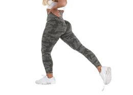 NVGTN CAMO NEADLOWE WORNING LEGGINGS Butt Lift Yoga Pant High Taille Stretch Fitness Outfits Sportskleding Gym Fuchsia Nylon 2206276700179