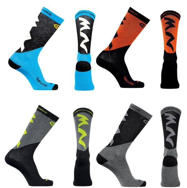 NW New Outdoor Sports Socks Men039s Socks Cycling Compression Calcetines de bicicleta transpirable Araña y abajo Matricante de color 2356768