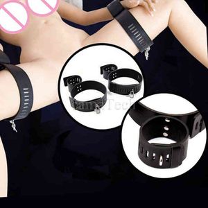 Nxy Jouets pour adultes Camatech Ensemble de menottes en cuir Pu Fetish Fantasy Bondage Système de retenue Verrouillage des mains aux cuisses Sangles de harnais Bdsm 1207