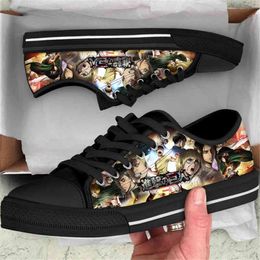 NXY Heren Vulcanize Schoenen Forudesigns 3D Anime Aanval op Titan Gedrukt Klassieke Lage Stijl Mannen Sneakers Canvas Lace-Up Casual Walking Kids Boys 0209