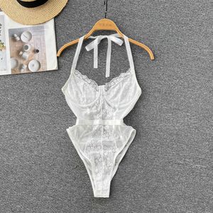 NXY NIEUWE Women Lace Sexy Bodysuits Transparant Mesh Slim Jumpsuits Franse stijl ondergoed Borduurwerk Beach Playsuits 230328