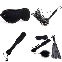 Nxy Sm Bondage 4pcs Bdsm Torture Juguetes eróticos extremos en pareja Sexy para parejas Blindfold Whip Beater Toy Sex Kit Productos 220426