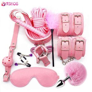 NXY SM Bondage Exotische Accessoires BDSM Set Handcuffs Tepelklemmen Gag Whip Anale Plug Butt Tail Adult tool Speeltjes voor Dames Sexy Shop 1223