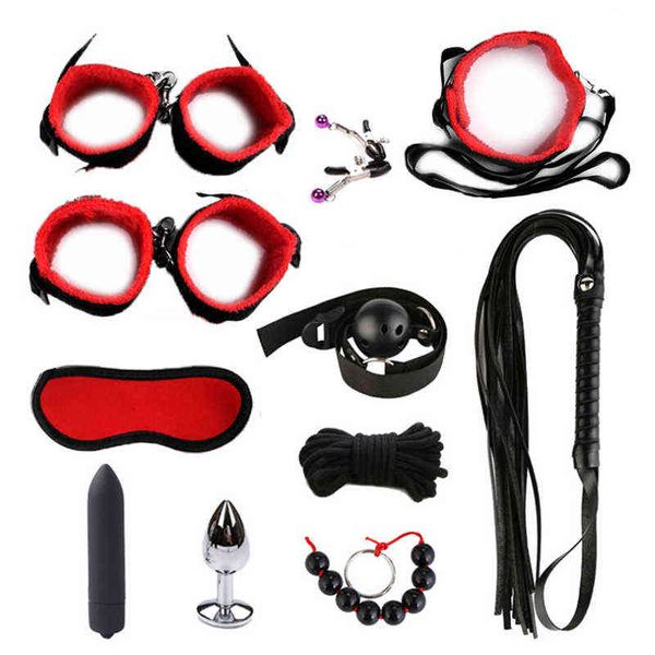 Nxy Sm Bondage Menottes Sex Toy Produits Sm En Peluche Ensemble Lit Marchandises De Formation pour Adulte Pinces À Mamelon Bouche Gag Fouet Jouets Couples 220426