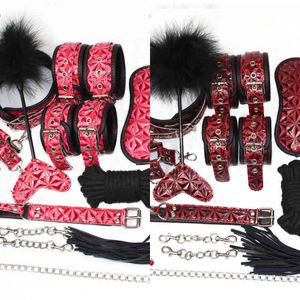 NXY SM Bondage Niveau Een PU-lederen BDSM Sex Set Erotische Slave Collar Whip Gag Handcuffs Tepel Klemmen Volwassen speelgoed voor paar 1223