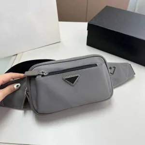 Nylon Classique Fanny Packs Designer Bumbag Hommes Taille Sac Mode Sacs À Bandoulière Femmes Poitrine Ceinture Sac Fannypack Petits Sacs À Main Bum Bag 241161D