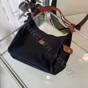 Nylon luxe crossbody onderarm postbode ontwerper handtassen hobo strandtas dezelfde ontspannen 2024 tote woon -werkstijl dames portemonnee portemonnee handtas lfgg