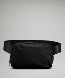 Sacs de taille en Nylon pour femmes, sacs de mode, pochette de styliste, sac à bandoulière de poitrine, sac à bandoulière étanche pour téléphone