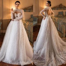 Offices 3D Appliques A-Line Robes Marriage Exquis Perles exquises Bodice Backless Sweep Train Custom Made Made plus