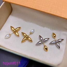 O5m2 Stud met doos Designer merk luxe mode oorbellen 4-bladige sieraden voor vrouwen kwaliteit straat oorbel goud zilver kleuren