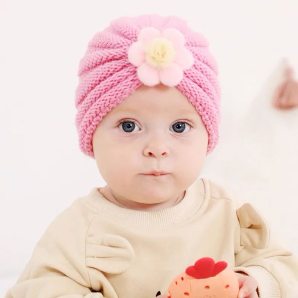 OC D005 Sombreros para niños Decoración floral Color Sombrero de lana de punto Grueso para mantener el calor en invierno al por mayor