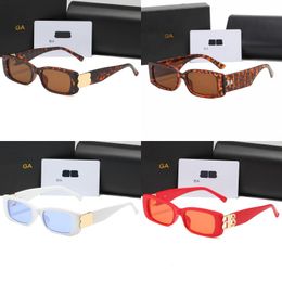 Occhiali da Sole Uomo Sunglasses For Women Designer Leigner Lettres d'été blanc Sunshades Luries Léranges Rectangle UV400 LOGGLE POPULAIRE FA129 C4