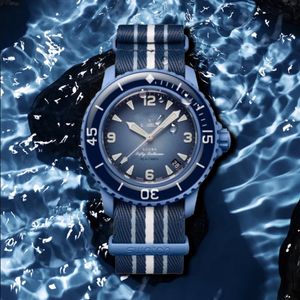 Nouveau, montre poisson océan montre homme AAA automatique montres à quartz haute qualité pleine fonction pacifique antarctique indien cinq océans montre mouvement montres