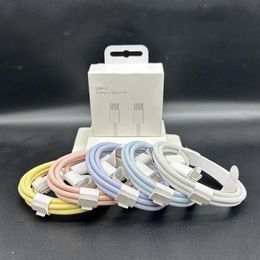 Câbles PD 60 W de qualité OEM pour iPhone 15 pro max Charge rapide 1 m 3 pieds USB C vers câble tressé de type C Cordons de charge Cordon de chargeur rapide pour iPhone Câble de données coloré