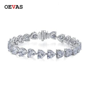 Oevas 100% 925 Bracelet de diamant à haute teneur en argent sterling cardiaque en carbone pour femmes bijoux fine bijoux en gros cadeau 240424