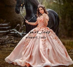 Off Shoulder Blush Pink Quinceanera Jurken 2021 Applicaties 3D Bloemen Kralen Lace-Up Cordet Princess Sweet 16 Party Prom Ball-jassen