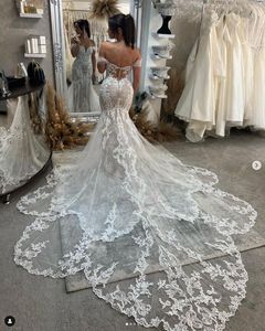 Hors épaule sirène robes de mariée 2023 dentelle florale perlée cathédrale train princesse église plage royale robes de mariée