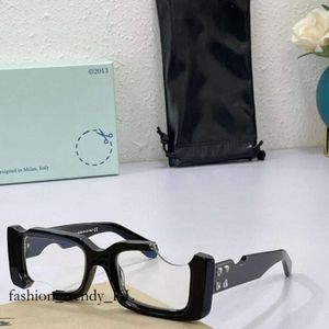 Off Sunglass White Fox Fashion Sunglasses Sunglasses Designer Luxury pour hommes et femmes style cool mode Hot Fashion Classic épaisse noire Blanc Square Frame Man Verre 314