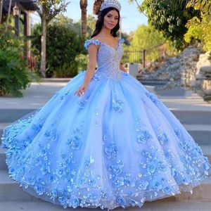 Off The Shoulder Ball-jurk Quinceanera Jurken Kant 3D Floral Applicaties Prom Gowns Vloer Lengte Puffy Tulle Tiered Sweet 15 Masquerade Jurk