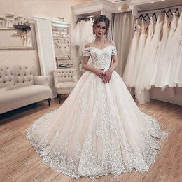 Robes de mariée en dentelle à épaules dénudées, style Boho, sans manches, élégante ligne A, sans manches, avec appliques 3D, fendues sur le côté, robe dos nu sexy