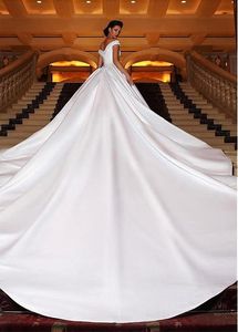 Off The Shoulder Vestido de Noiva Moslim Trouwjurken 2020 Baljurk Satijn Applicaties Boho Dubai Arabische Bruids Trouwjurk