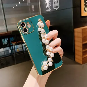 Mode 6d vergulde zachte TPU -hoes voor iPhone 15 14 Pro Max 13 12 11 x Xr 8 7 14 Plus Luxe Girls Lady Bling Chromed Metallic met pols Chiaanse band Pearl -armband telefoonomslag