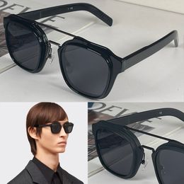 Site officiel Le nouveau Occhiali Eyewear Collection Sunglasses SPR 07 Front le cadre de sensation moderne avant carré en combinaison raffinée de panneaux d'acétate