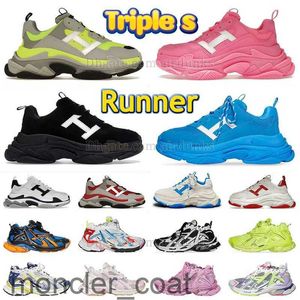 OG NEON 95S TRIPLE S RUNNER 7.0 Chaussures de designer Livraison gratuite pour hommes coureurs de piste 77.0 Tripler Pink Schuhe Tops Baleciciaha Balenah Balen et blanc Sneakers Tennis