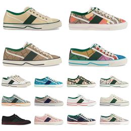 OG Tennis d'origine 1977 Chaussures en toile Sneaker Womens Designer Chaussures Plaque-Forme Scarpe Green et Red Stripe Rubber Sole Luxurys Stretch Cotton Low Des Chaussures