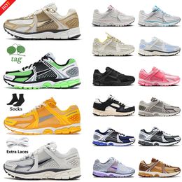 OG Original Vomero 5 Gold Running Shoes Photon Dust Metallic Sier Pink Women Men Trainers Dark Grey Black White Ochre Doernbecher Oatmeal Runner Sneakers 36-45