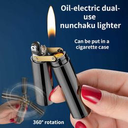 L'artefact de décompression du bout des doigts rechargeable Nunchaku à double usage huile-électrique peut faire pivoter les briquets créatifs au kérosène Q03Z