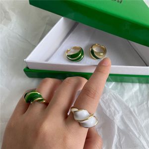 Bague rétro en spirale, peinture à l'huile en émail, tempérament ins, motif irrégulier français, accessoires de bijoux sauvages à la mode