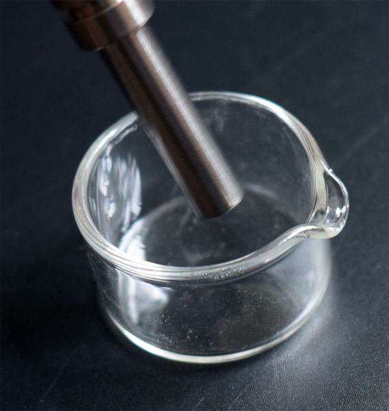 Accessori per pipe da fumo Anello per olio 38mm 50mm Posacenere in vetro Dish Dabber per kit mini collettore di nettare