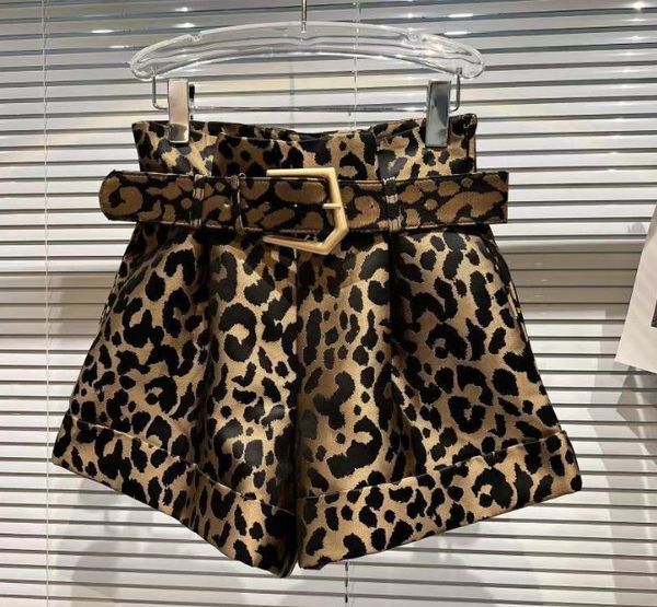 Pantalones cortos de grano de leopardo para niñas mayores, niños grandes, cintura alta, piernas anchas sueltas, pantalones cortos de una línea, adolescentes, hebilla de metal, cinturón, pantalones cortos casuales Z5482