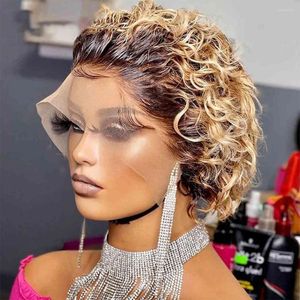 Ombre blond pixie gesneden pruik menselijk haar kort krullende Braziliaanse remy transparante 13x1 kanten frontale pruiken voor vrouwen