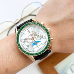 Omeg au poignet de haute qualité pour les hommes de créateurs mens montres six aiguilles tout cadran travail complet quartz watch marque luxueuse Moon chronograph horloge caoutchouc