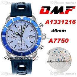 OMF SuperOcean Heritage II A7750 Montre chronographe automatique pour homme A1331316 46 mm Lunette bleue Cadran blanc Marqueurs de bâton Trous en caoutchouc Montres Super Edition Puretime