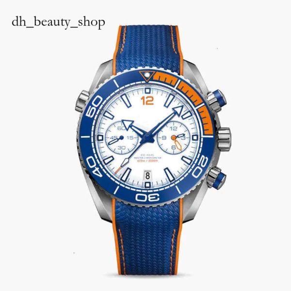 OMG Watch 24SS Top Quality with Box Couple Gift Fashion Fashion Luxury Designer Mega Quartz Watch Oujia Haima Men's Steel Band Business Style 685