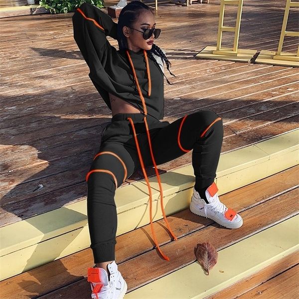 OMSJ Two Piece Set Crop Top à capuche et pantalons Sweatsuits pour femmes Noir Orange Cool Automne Survêtement Femme Tenues de vacances T200630