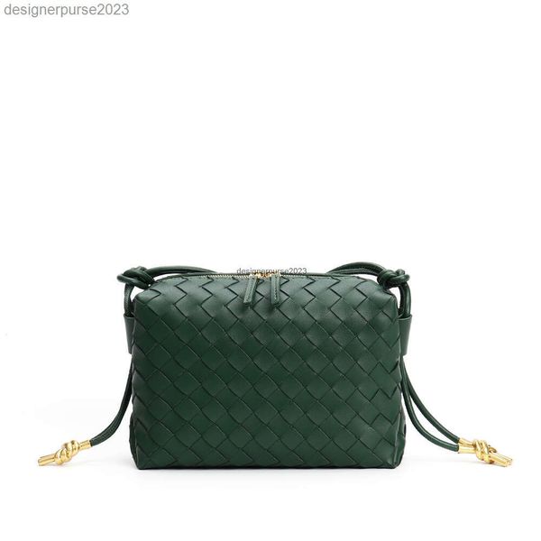 One Bveneta Boucle Fourre-tout à la mode Sac à main sous les bras Lady Sac à main Sacs classiques Épaule Bottegaas 2023 Nouveau Polyvalent Tricoté Nuage Skinny Femmes MC87