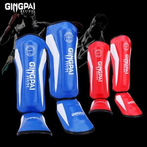 Un par de espinilleras de boxeo de cuero de PU de alta calidad Protector de tobillo MMA Muay Thai entrenamiento calentadores de piernas almohadillas para patadas ligeras 240226