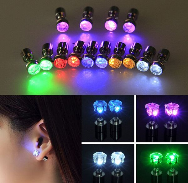 Ein Paar leuchtende LED-Ohrringe aus Edelstahl, leuchtende Ohrringe, Tanzparty-Zubehör für Weihnachten, Neujahr, Männer und Frauen, Verkauf, kostenloser Versand